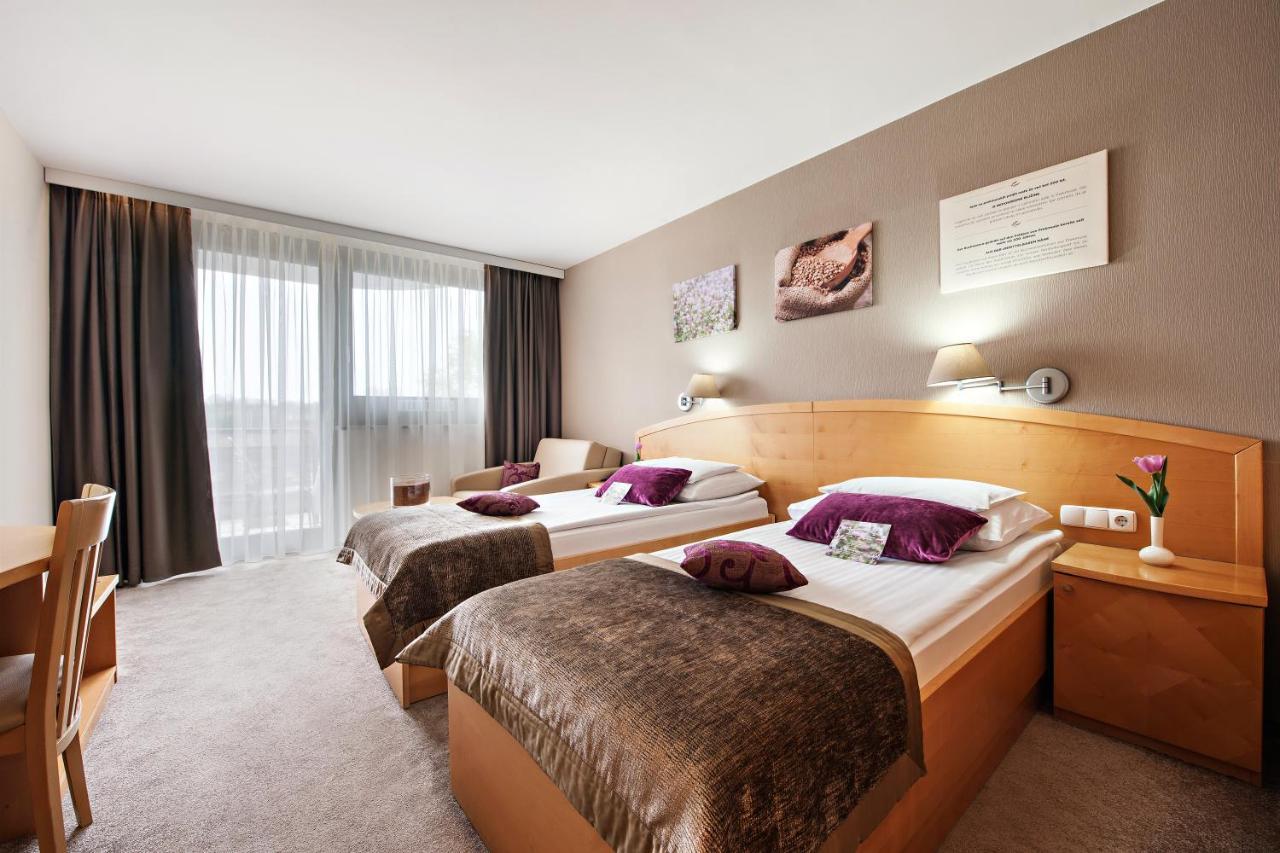 Hotel Ajda - Terme 3000 - Sava Hotels & Resorts Moravske-Toplice Exterior photo